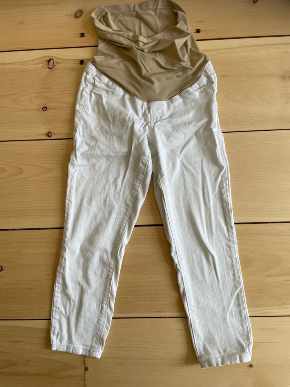 White 1822 Denim maternity Skinny jeans